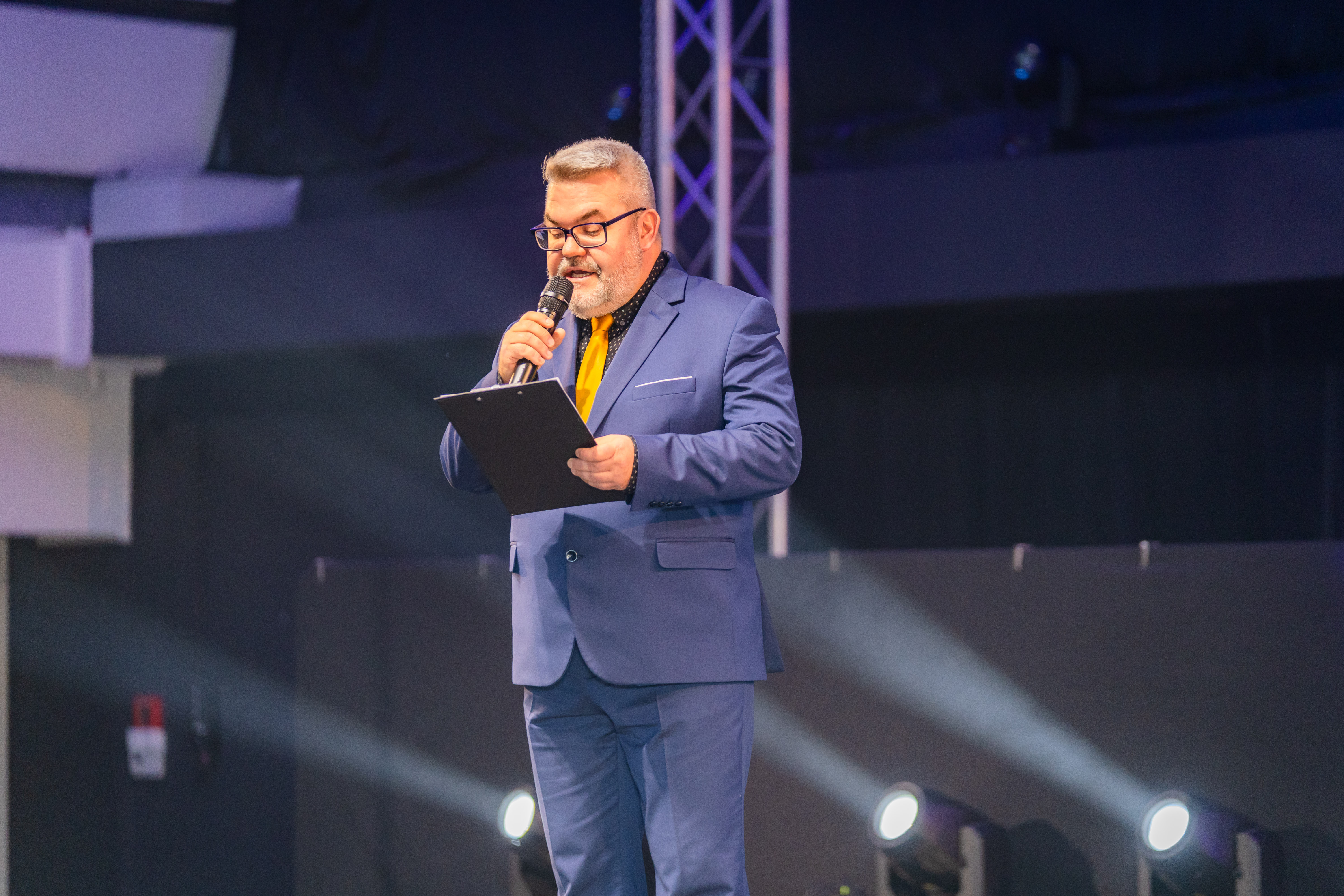 Ples fakulty materialov, metalurgie a recyklacie Technickej univerzity v Kosiciach-4 (2)